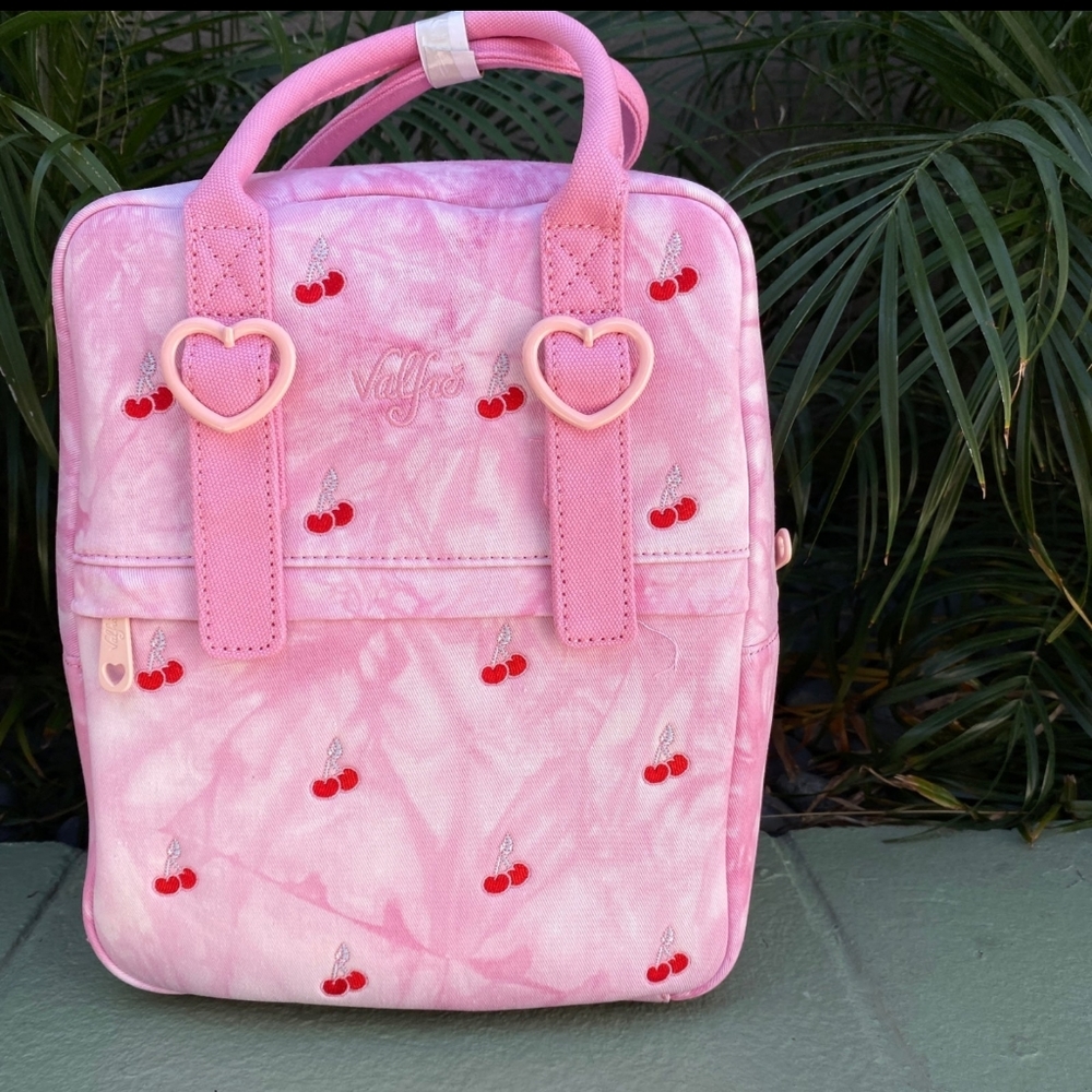 Valfre backpack - Picture 2 of 3
